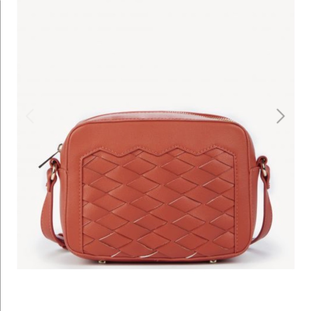 🦋 NWOT Sole Society Adriana Vegan Crossbody Bag